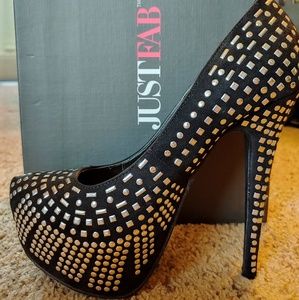 Black and silver metallic stilettos